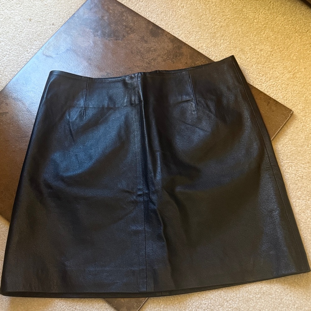 BB Dakota Black Mini Skirt